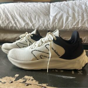 New Balance Foam Roav